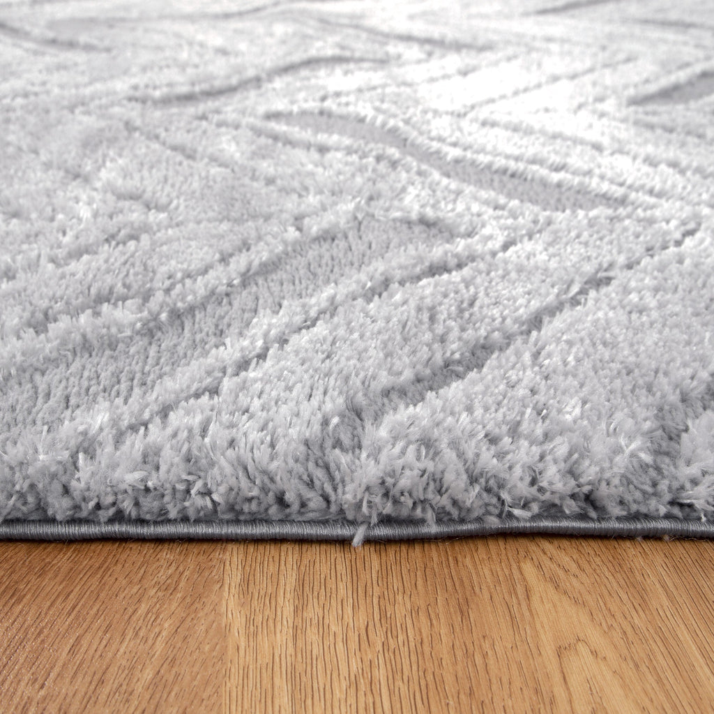 Tender Chevron Silver Shag Rug – view 5