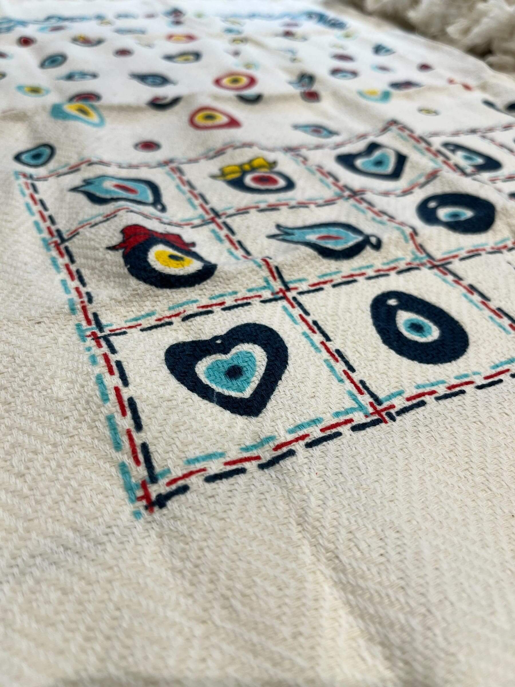 Tea Towels (Cotton Kitchen Towels) Evil Eye Heart100% Cotton Tea Towel, made in Turkey, These towels offer premium quality with their pure cotton composition, ensuring high absorbency for drying dishes and versatile use in various kitchen tasks. Their dur