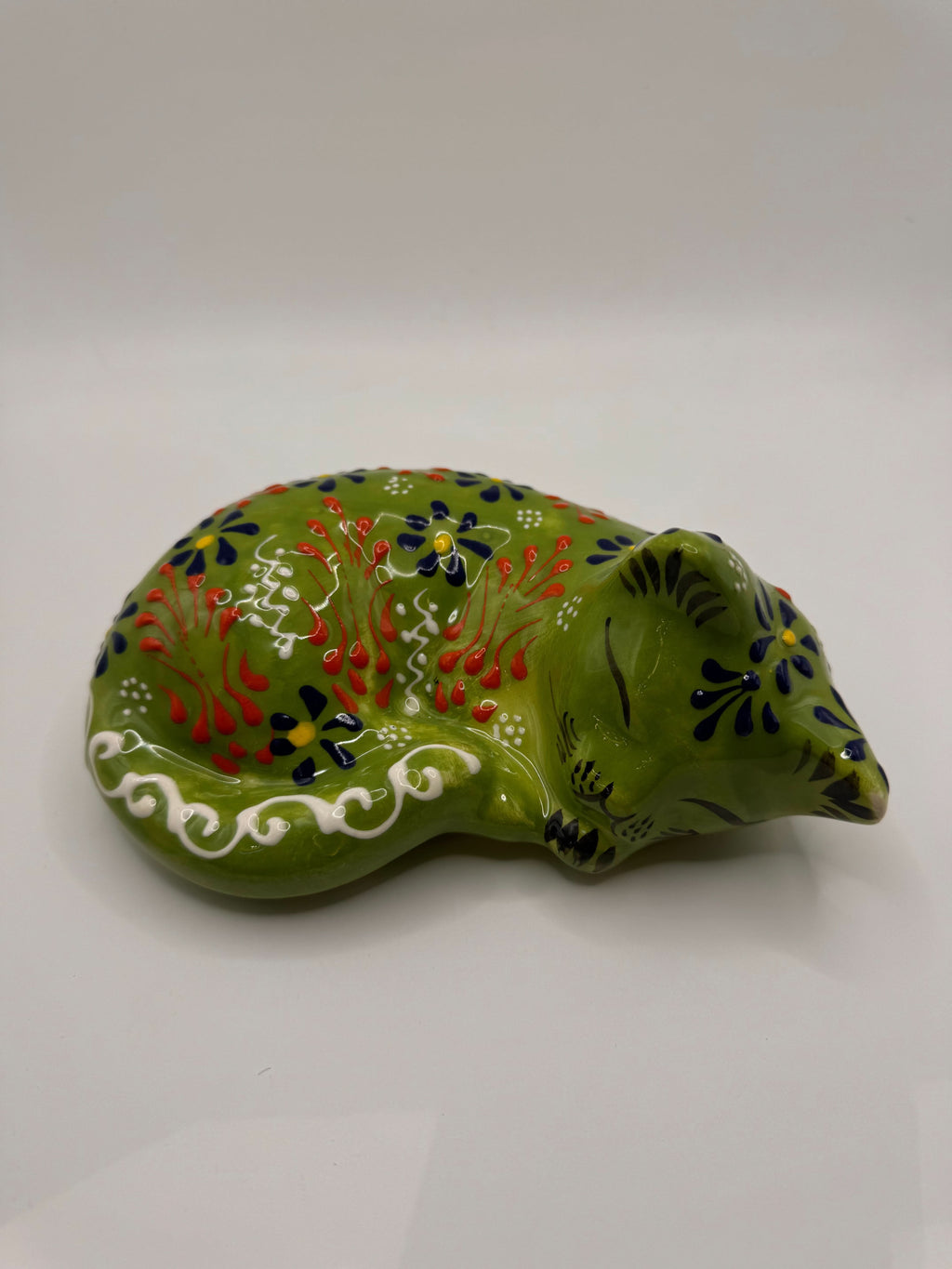Turkish Ceramic Sleeping Cat – Hand-Painted Figurine