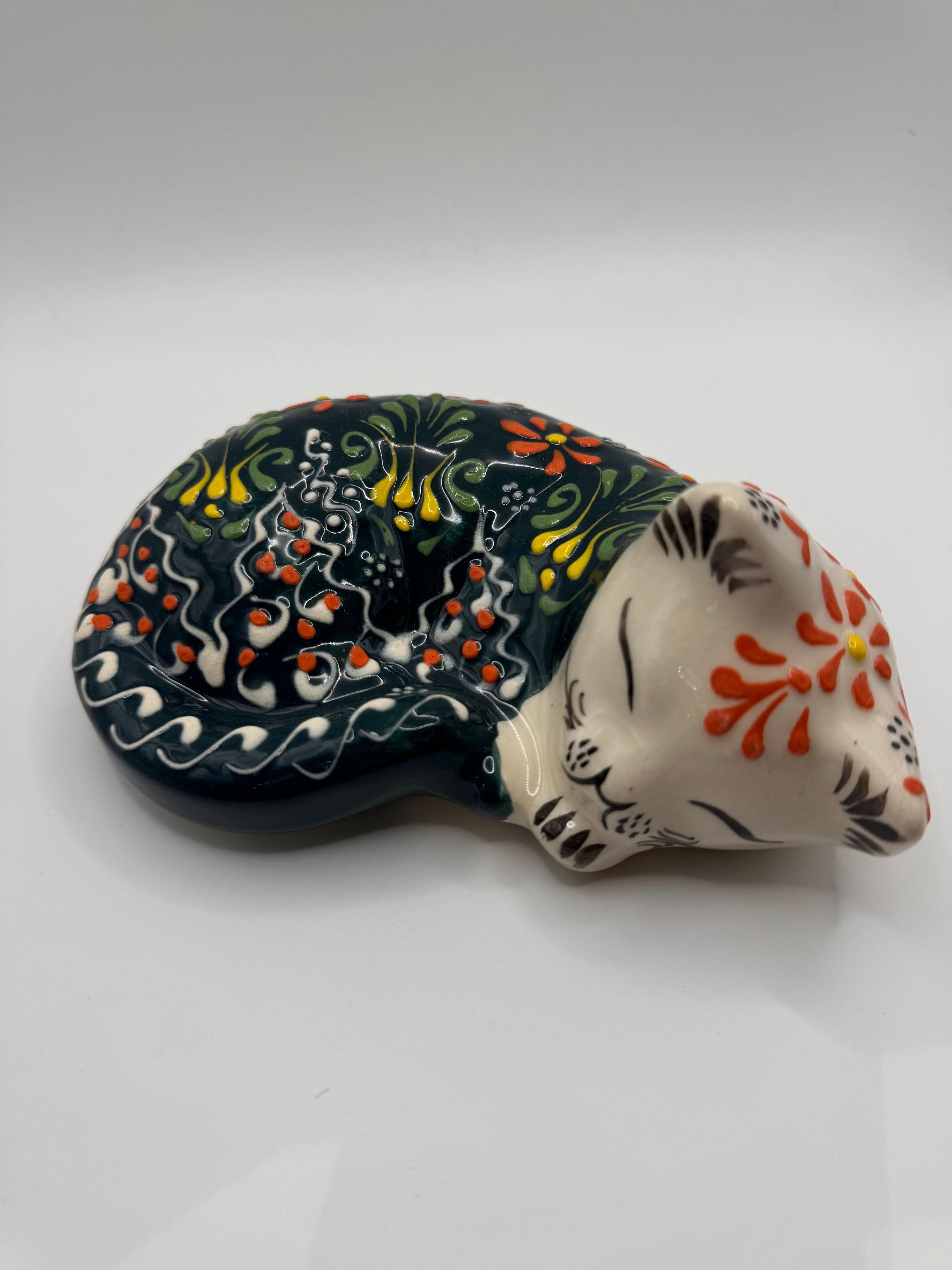 Turkish Ceramic Sleeping Cat – Hand-Painted Figurine