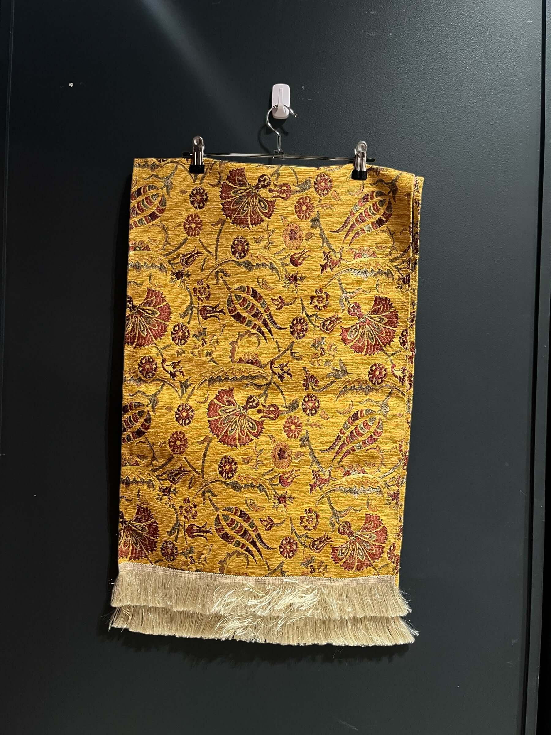 Turkish Table Runner Flowers Cream-Crafted from acrylic featuring a captivating blend of Tulip and Aztec designs, this table runner effortlessly adds a touch of cultural richness to any setting. Versatile and elegant, it's perfect for both casual and form