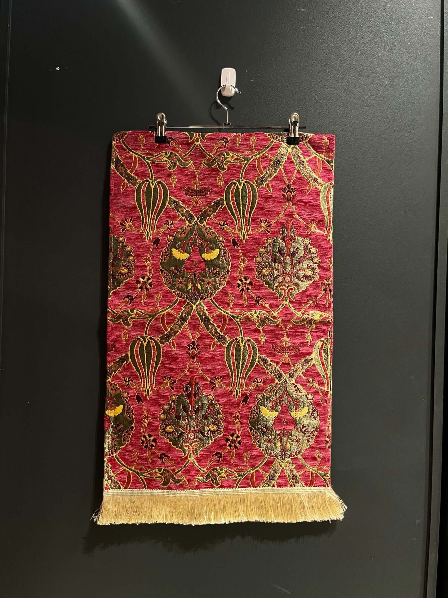 Turkish Table Runner Pink-Crafted from acrylic featuring a captivating blend of Tulip and Aztec designs, this table runner effortlessly adds a touch of cultural richness to any setting. Versatile and elegant, it's perfect for both casual and formal occasi