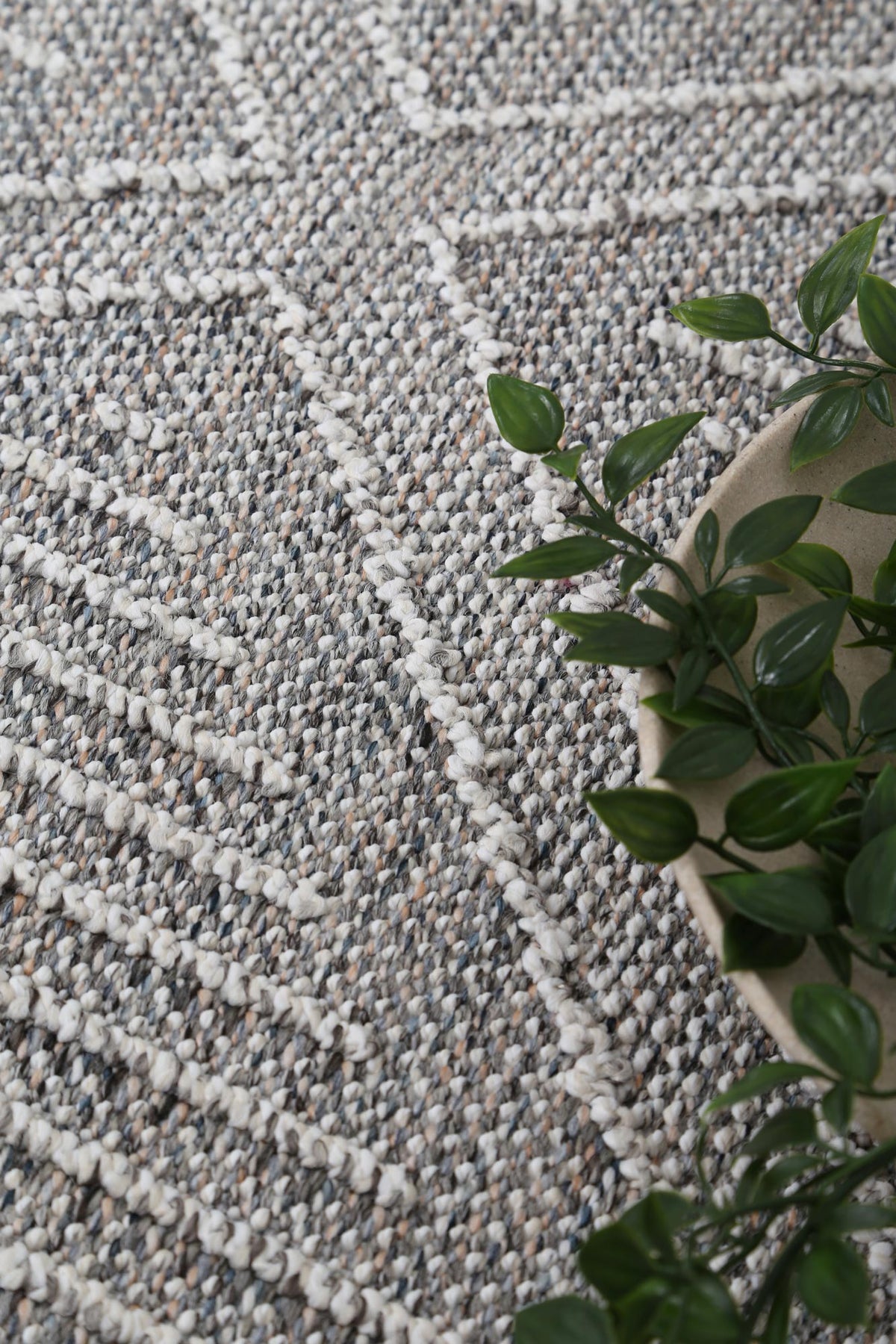 Vanuatu Vouza Grey Geometric Flatweave Rug - 05 – view 6