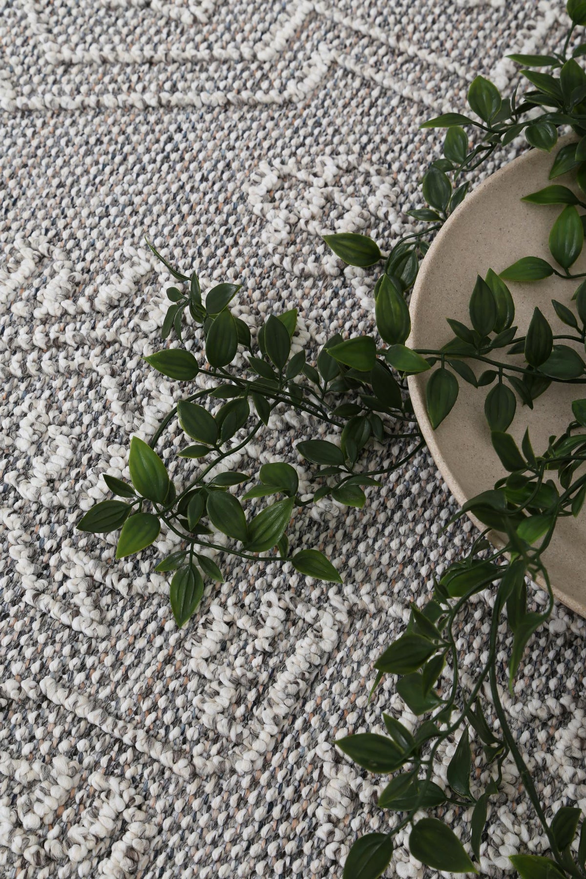 Vanuatu Nori Grey Tribal Flatweave Rug - 11 – view 6