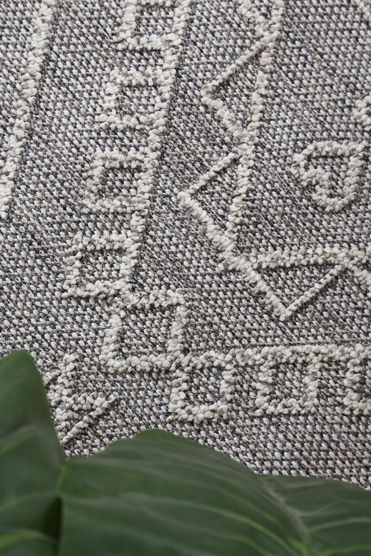 Vanuatu Kaua Ash Tribal Flatweave Rug - 14 – view 3