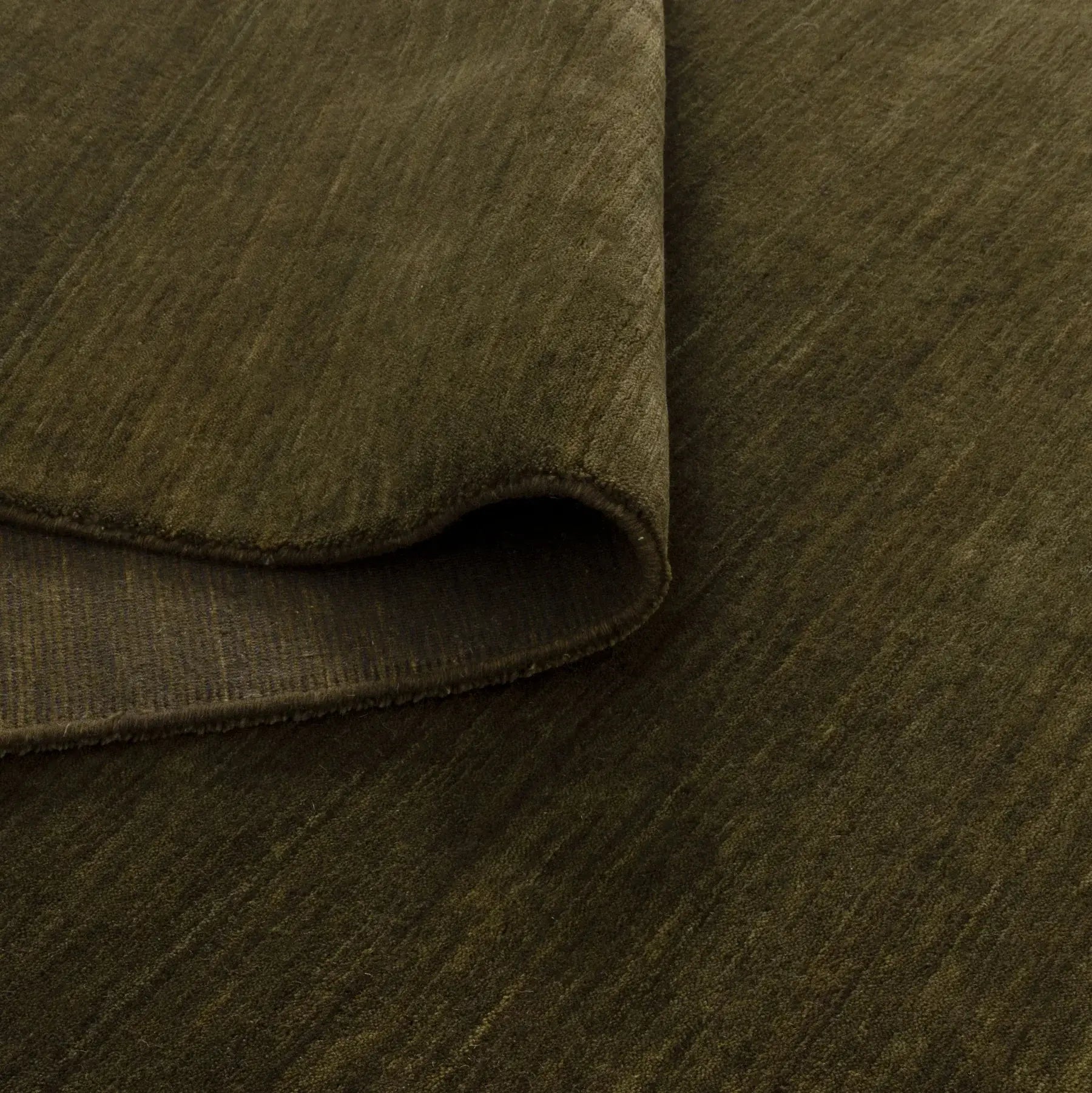 Verdant Luxe Hand-Knotted Wool Rug – Green