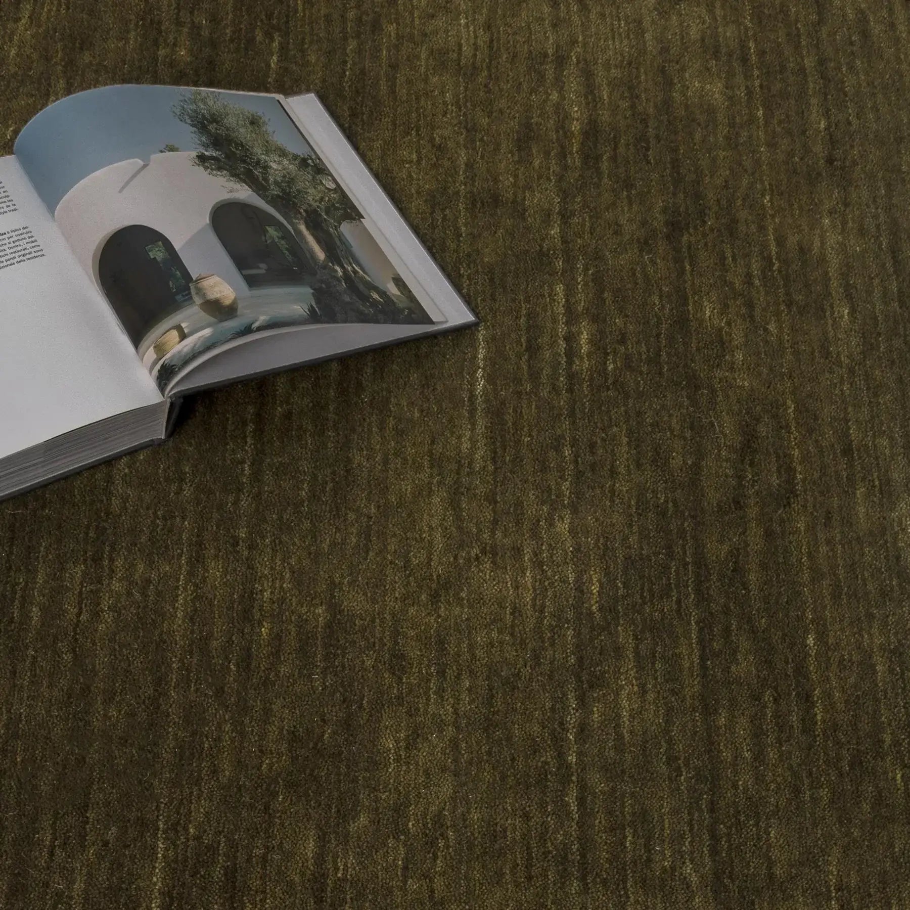 Verdant Luxe Hand-Knotted Wool Rug – Green