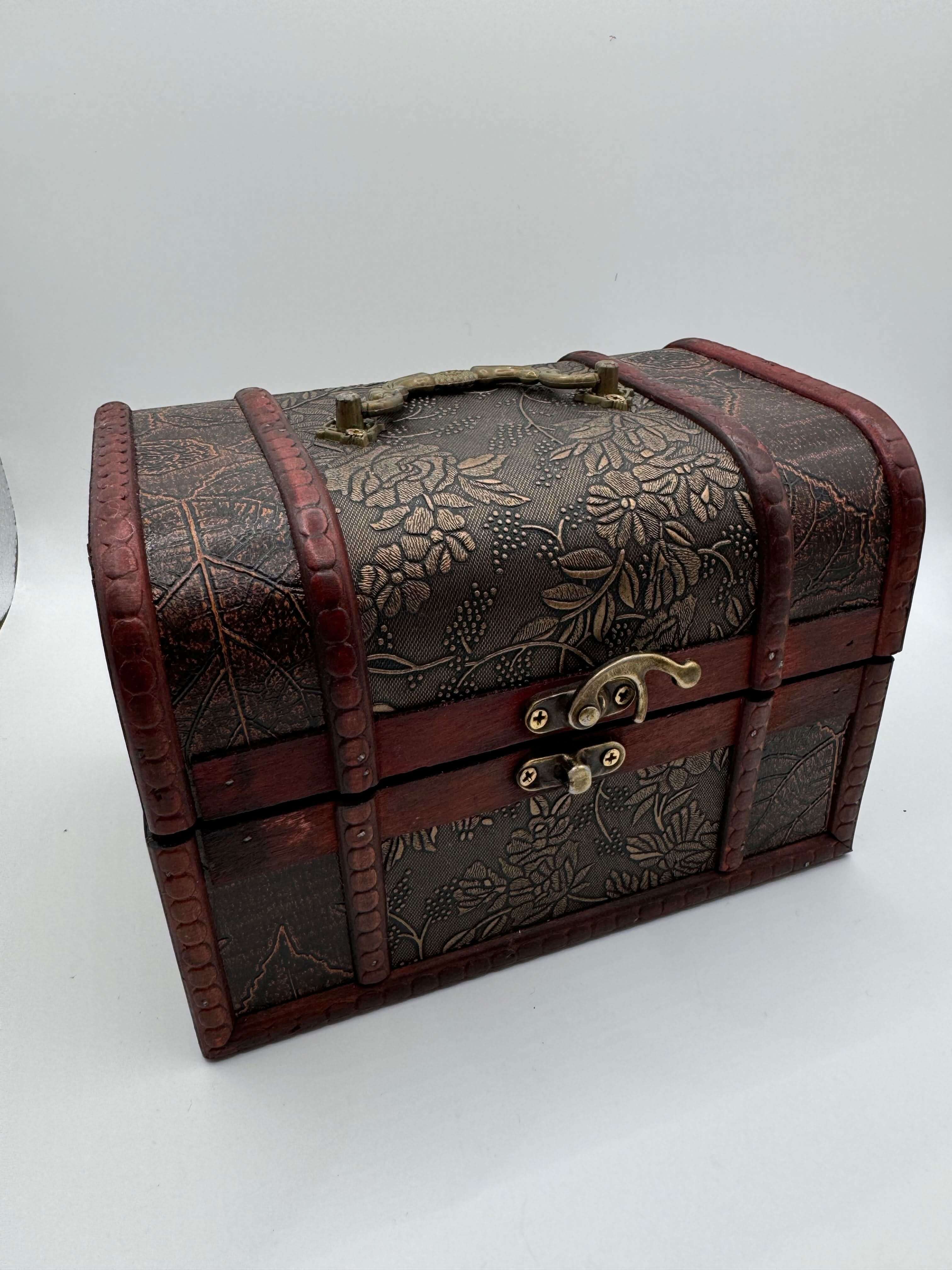 Vintage Wooden Storage Box Set – Decorative Floral Embossed Treasure Chests (3 pcs)
