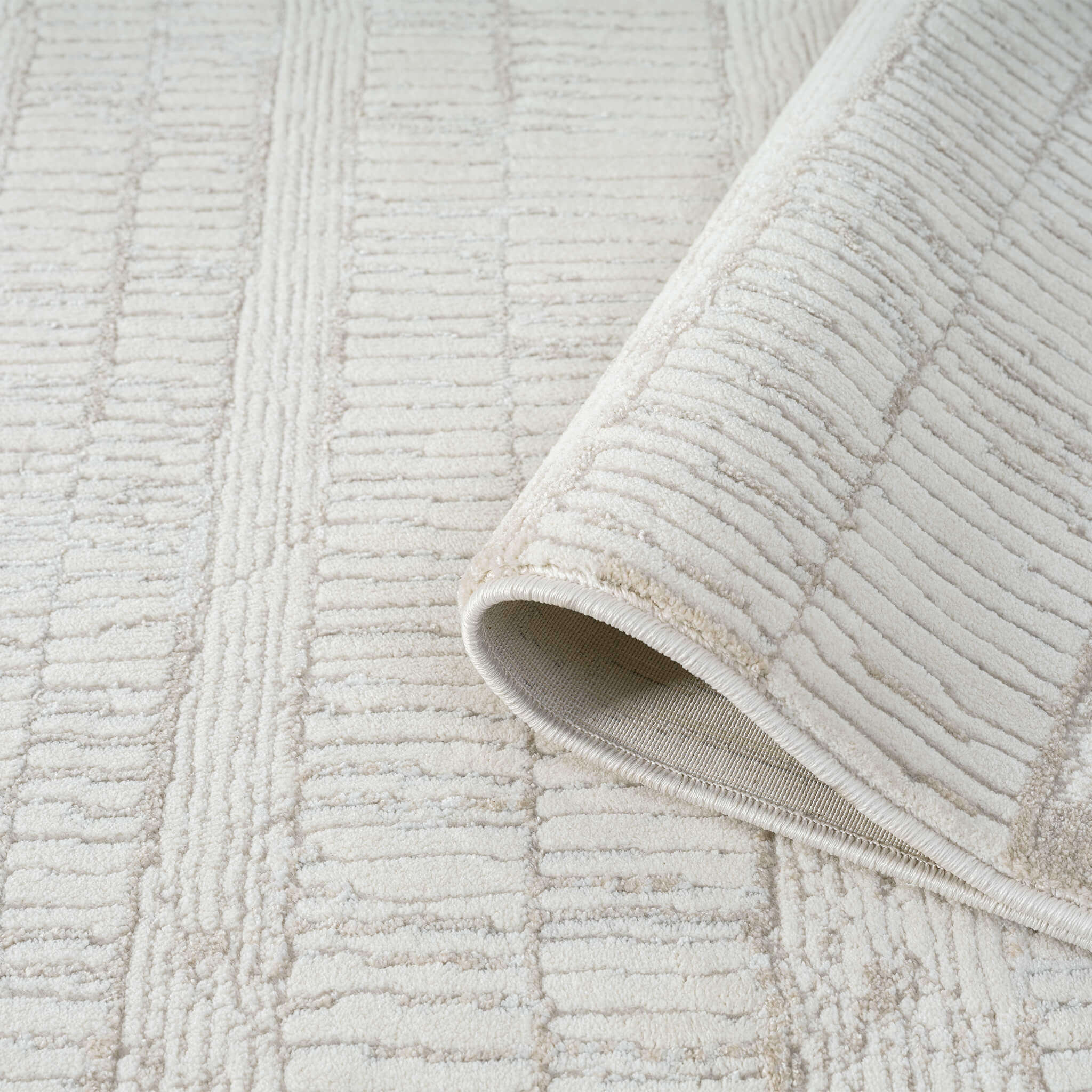 Weston 737 Linen Runner - Elegant Cream Rug for Any Space