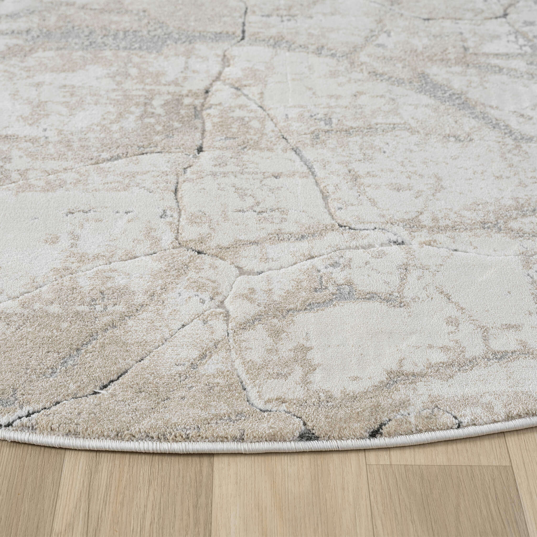 Weston 734 Pebble Round - Elegant Cream Round Rug