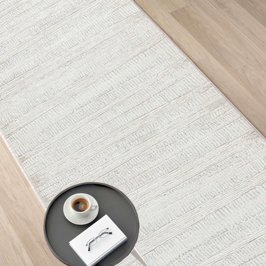 Weston 737 Linen Runner - Elegant Cream Rug for Any Space