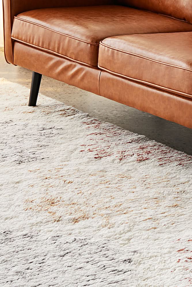 Altura Nomad Cream Wool Rug - texture detail 1