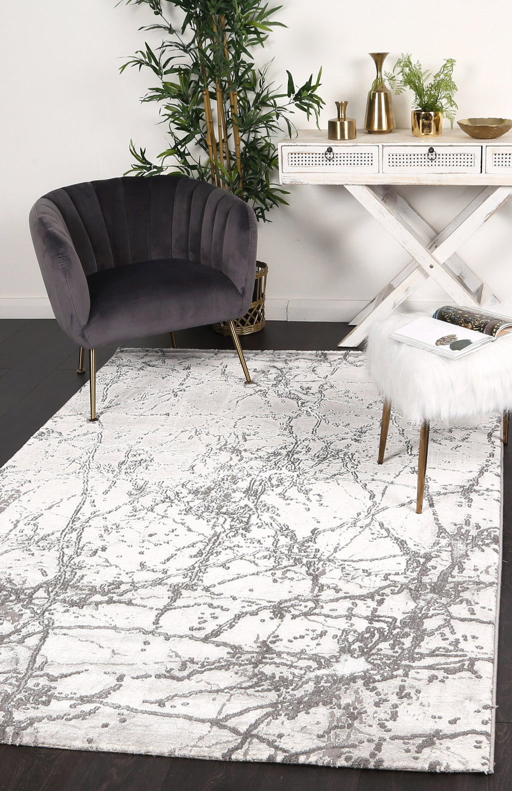 Elara 16866 995 — room or full rug view