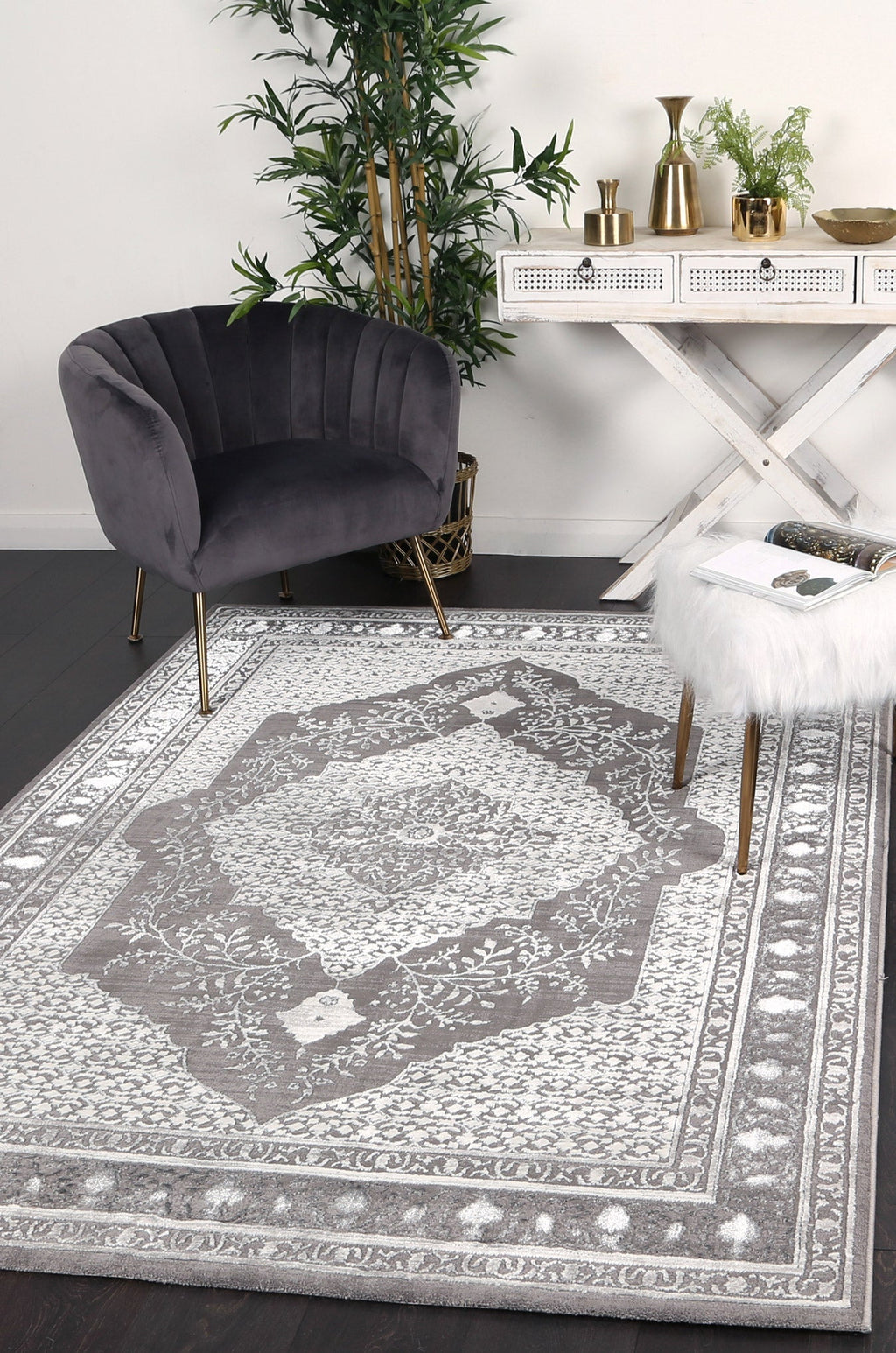 Elara 16870 995 — room or full rug view