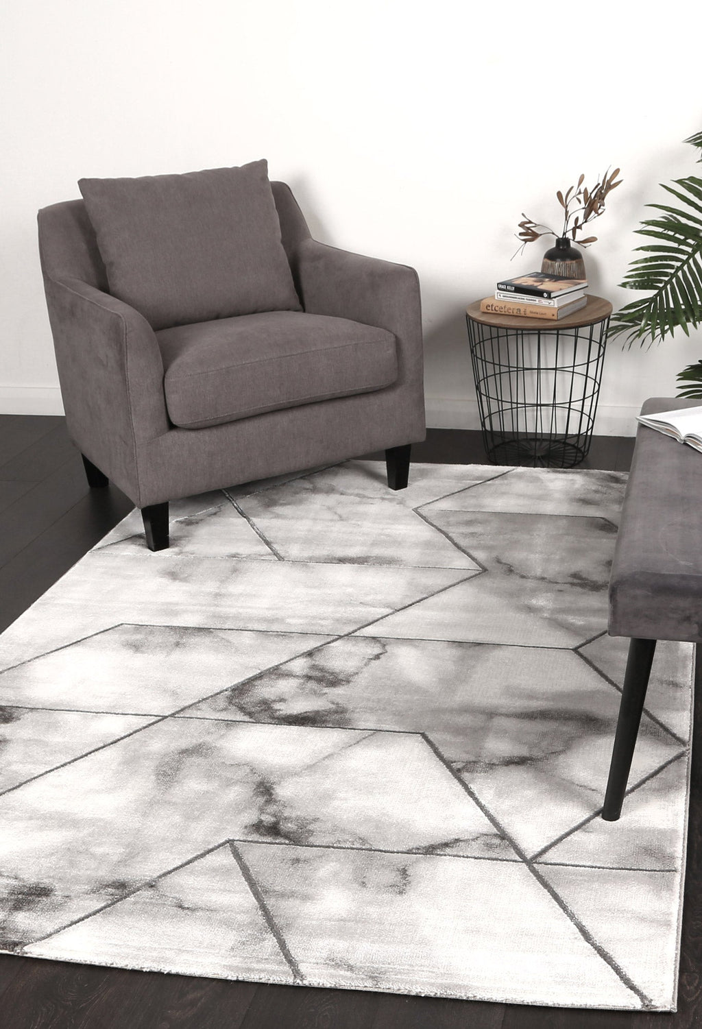 Navaro 23414 995 — room or full rug view