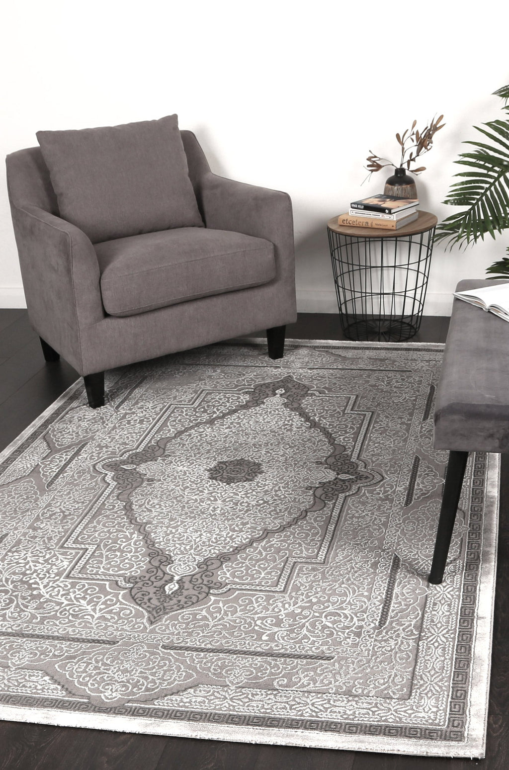 Navaro 23416 996 — room or full rug view