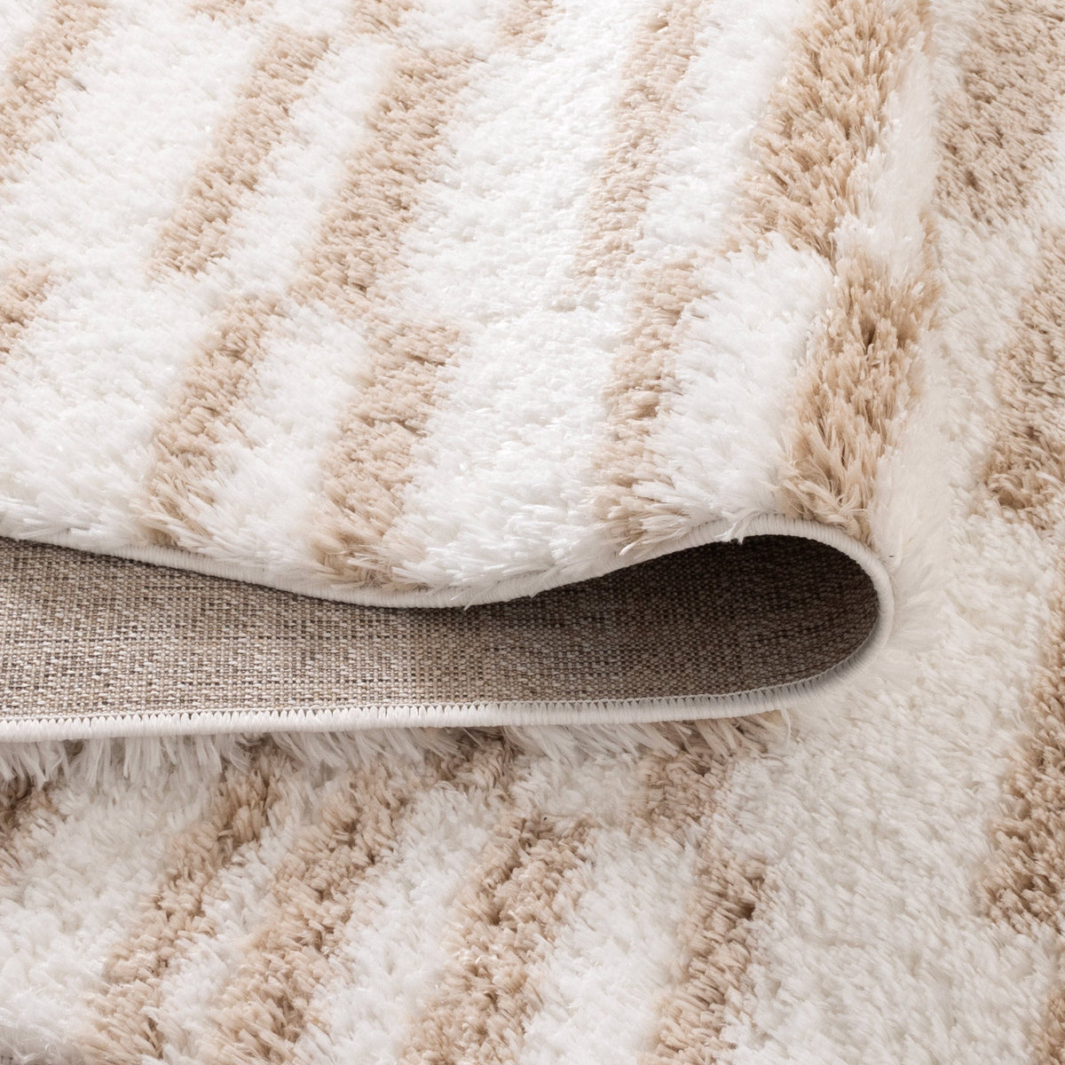 Castello Lines Beige Shaggy Rug - MADRID05 — detail 4