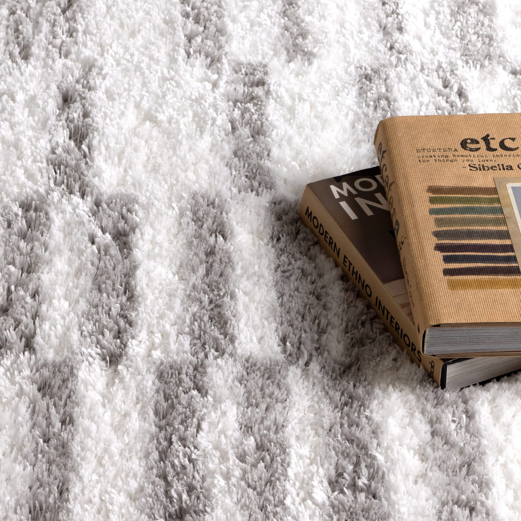 Castello Lines Grey Shaggy Rug - MADRID04 — detail 5