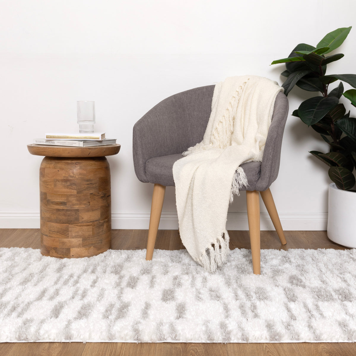 Castello Lines Grey Shaggy Rug - MADRID04 — detail 7
