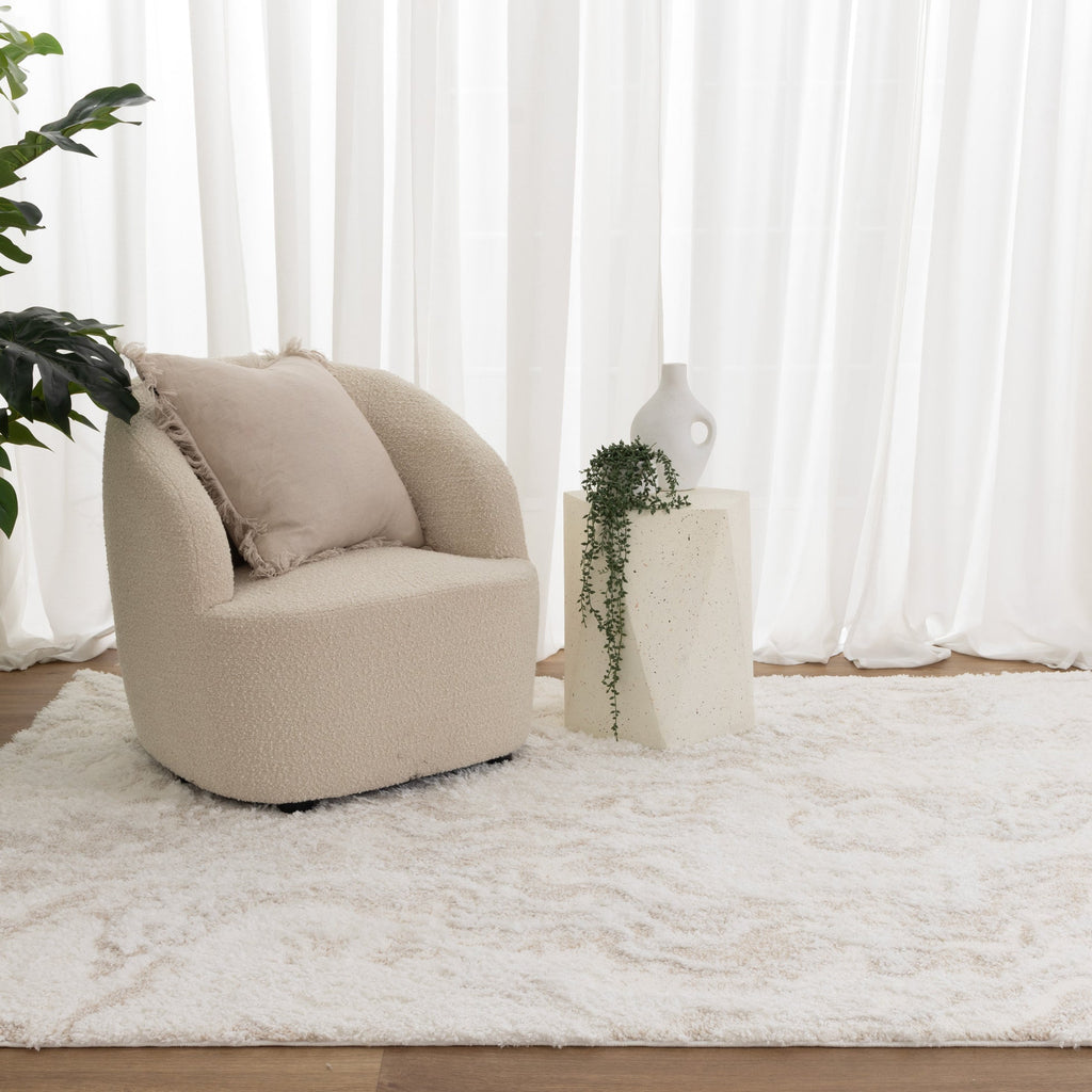 Castello Watercolour Ivory & Beige Shaggy Rug - MADRID03 — room or full rug view