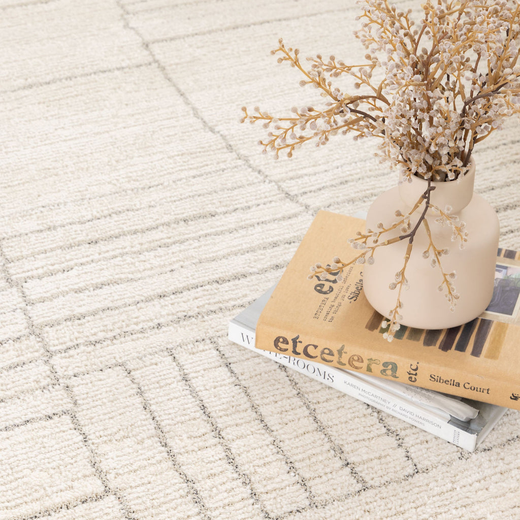 Serene Geometric Cream Rug - N001 — detail 5