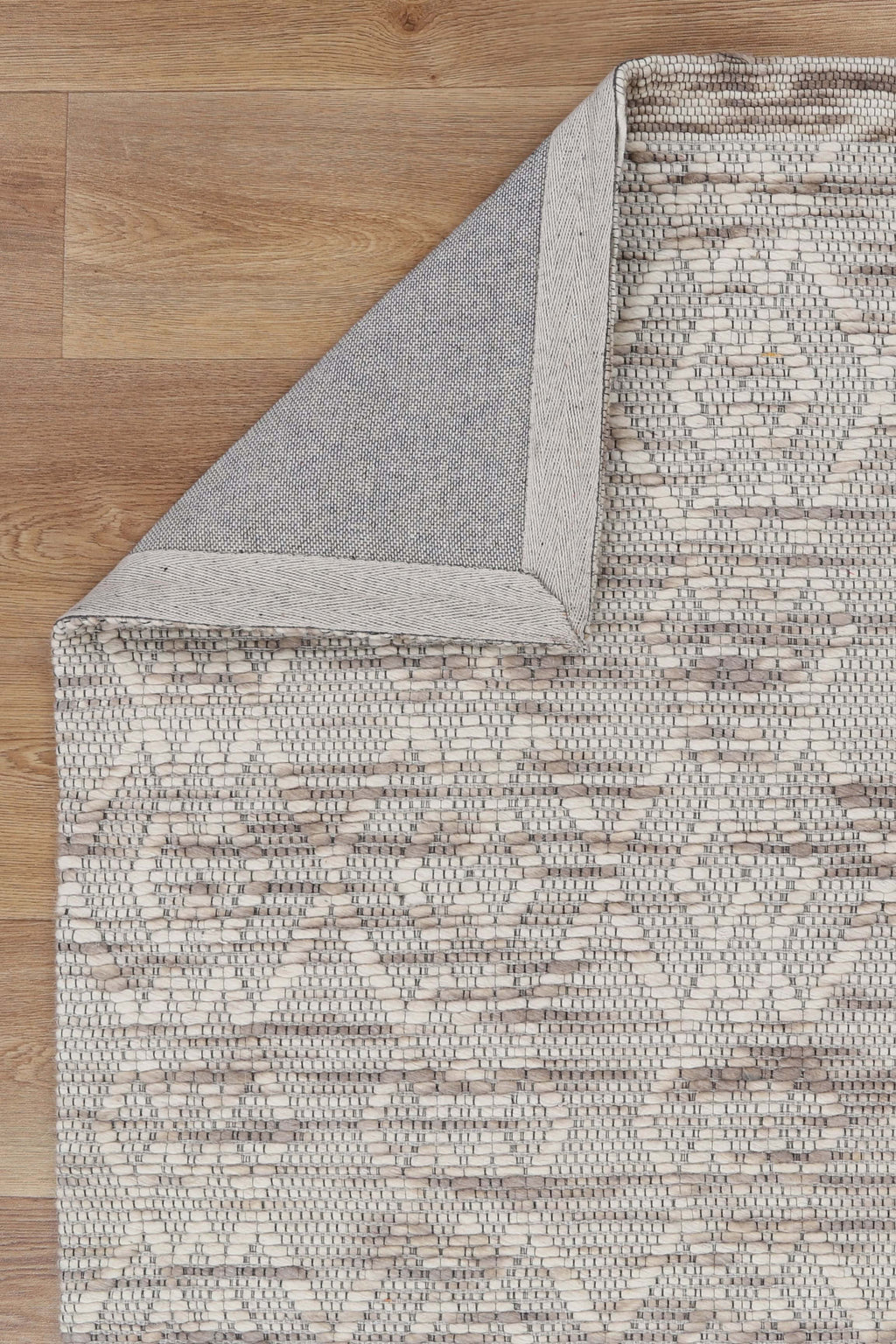 Copacabana Diamond Beige Wool Rug detail 6