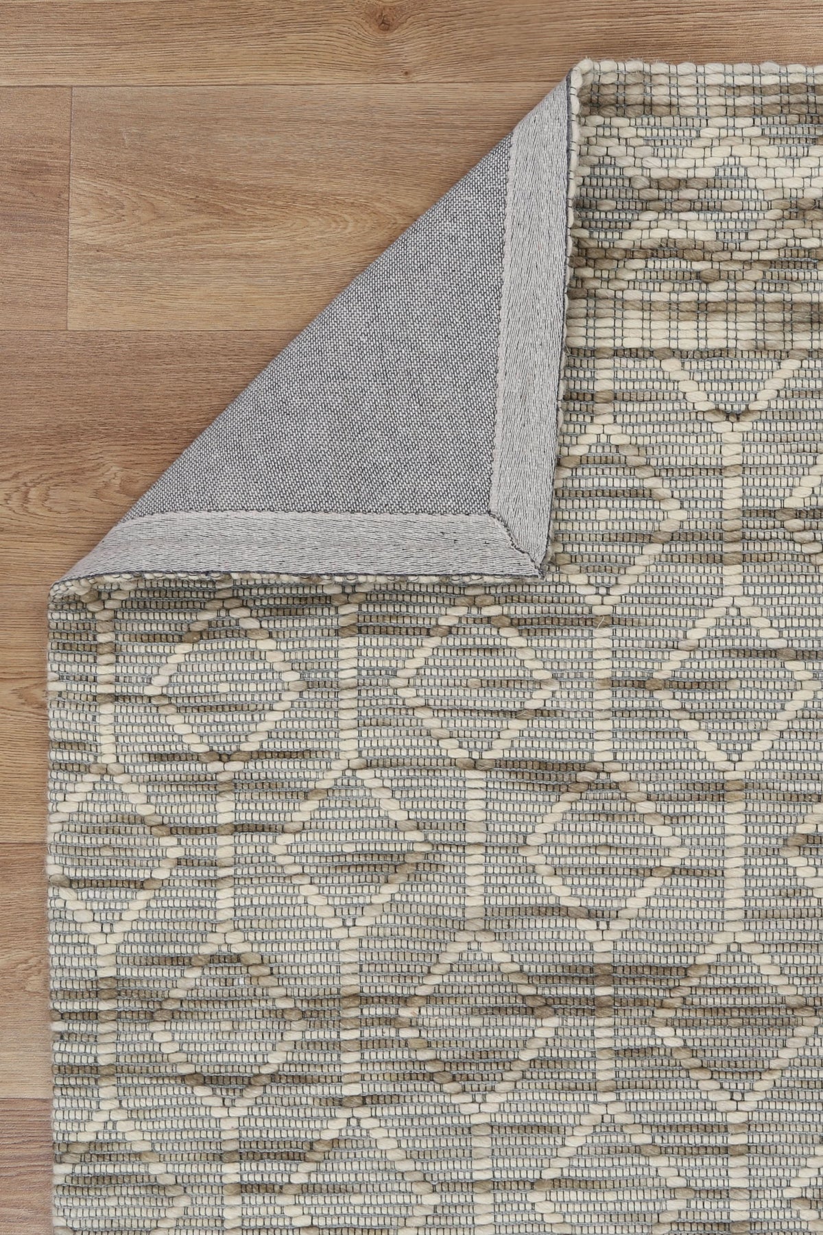 Copacabana Lattice Moss Wool Rug wool rug – product view 5
