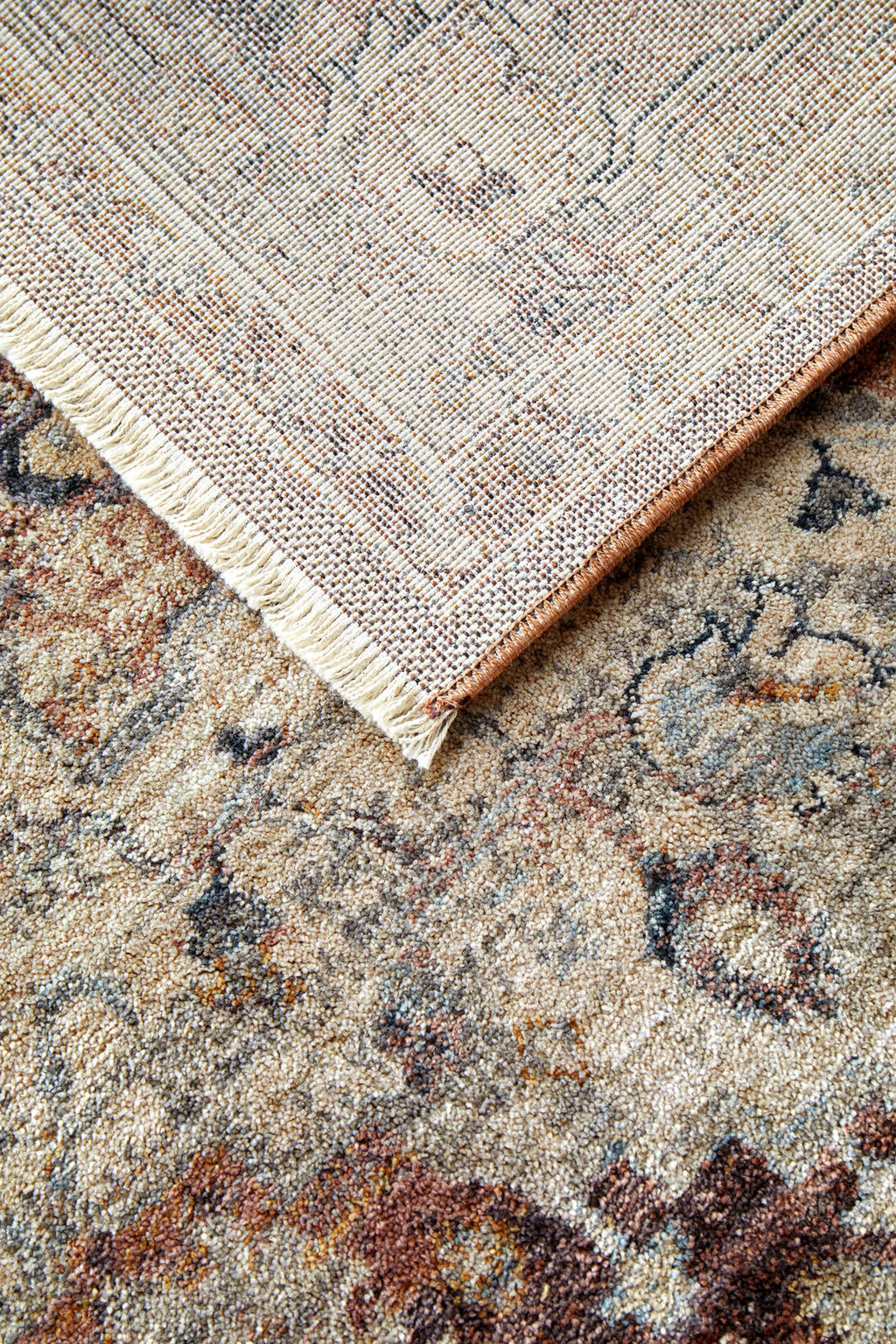 Darren Palmer Heirloom Plum rug – view 7