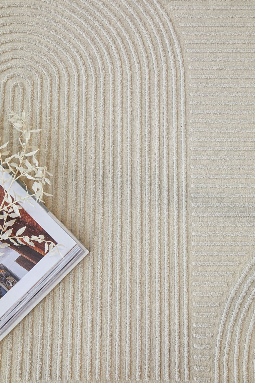 Darren Palmer Raking Linen rug – view 4