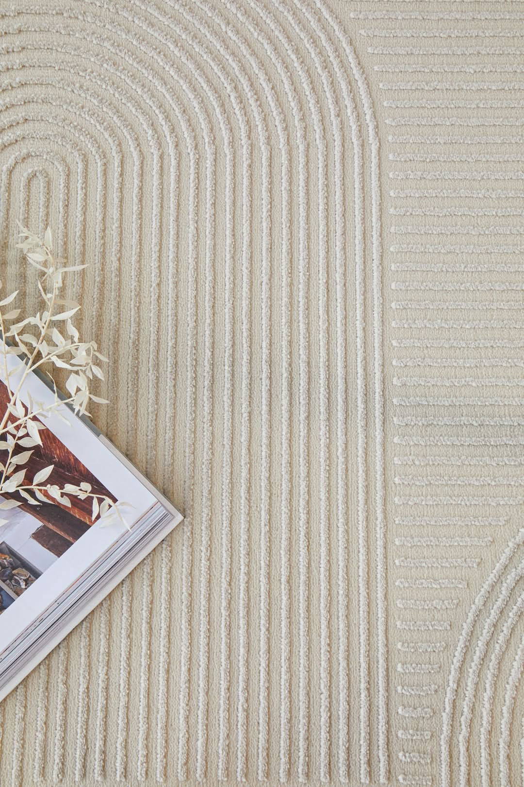 Darren Palmer Raking Linen rug – view 4