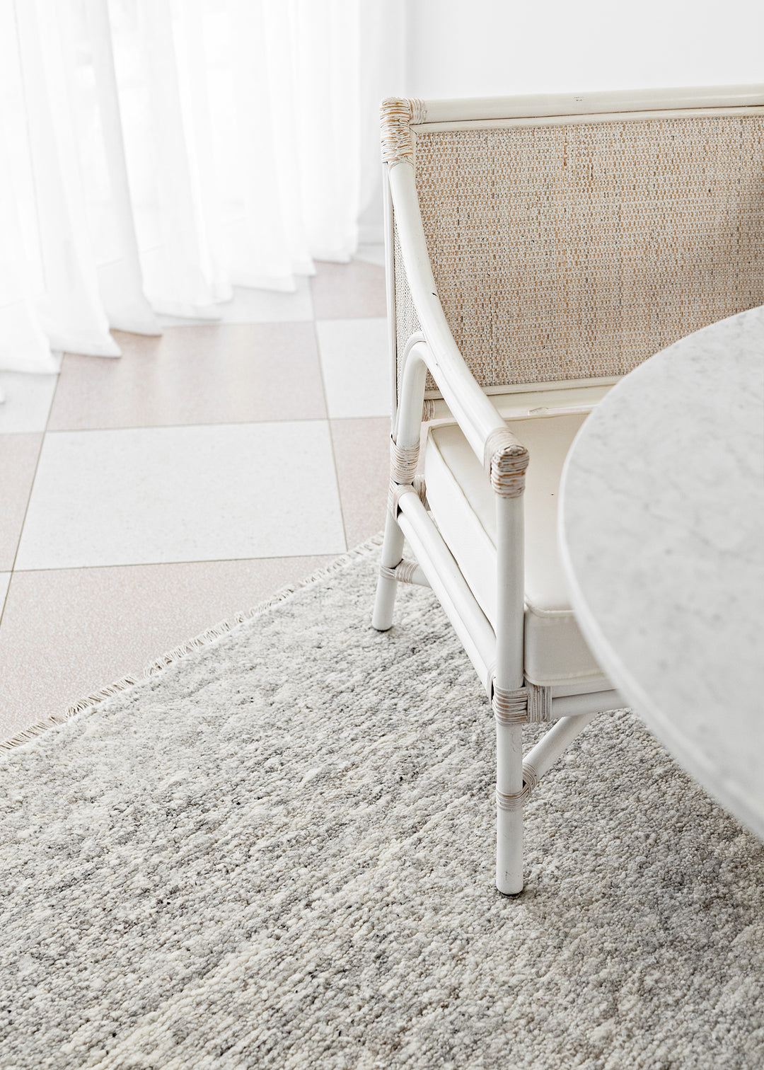 Darren Palmer Travertine Silver rug – view 2