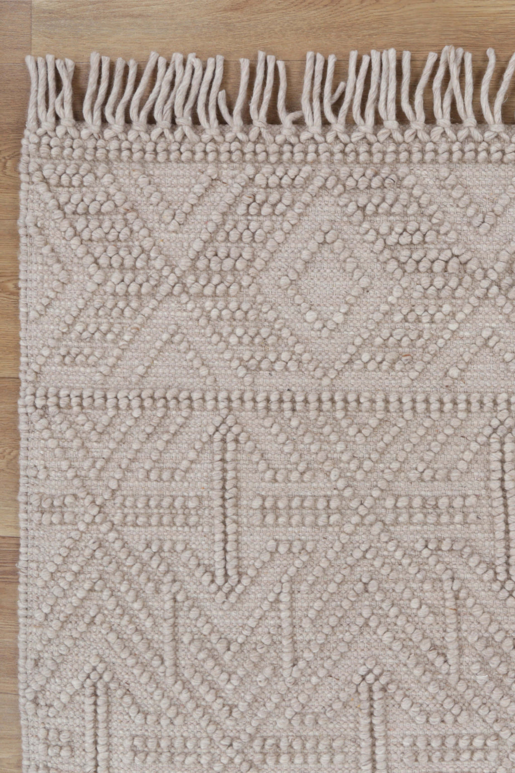 Diego Geometric Brown wool rug - detail view
