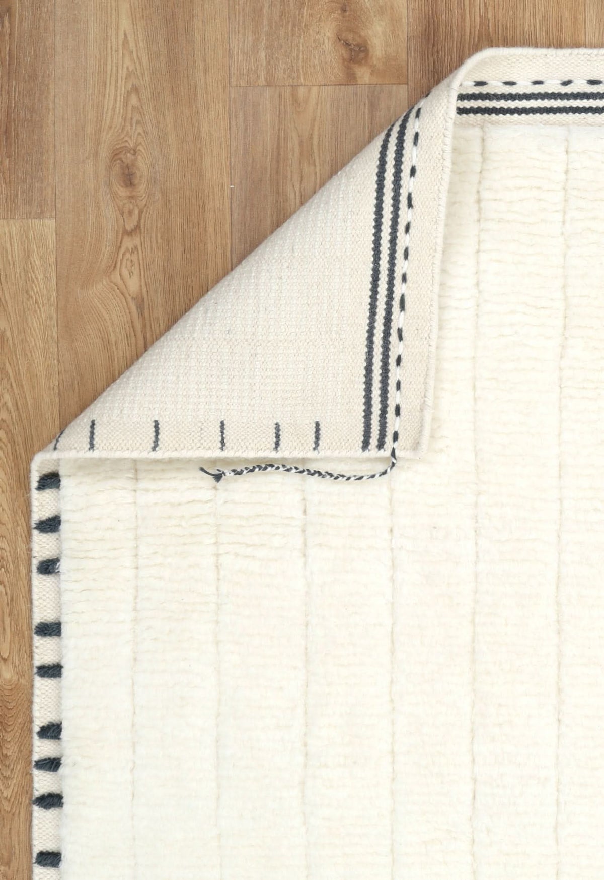 Marco Blue Beige Rust Tribal Wool Rug detail 4