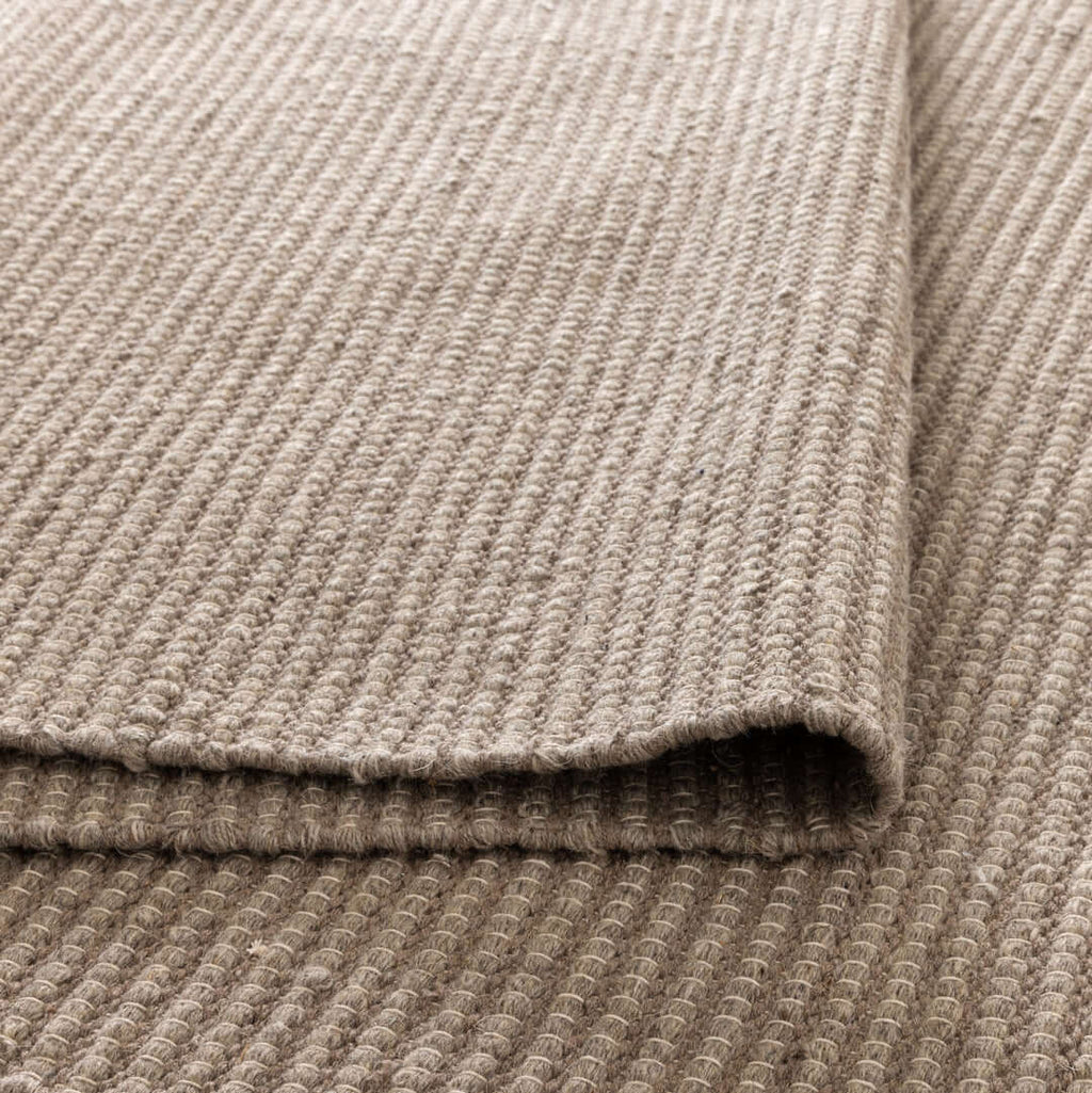Nature Oatmeal recycled wool rug - close up
