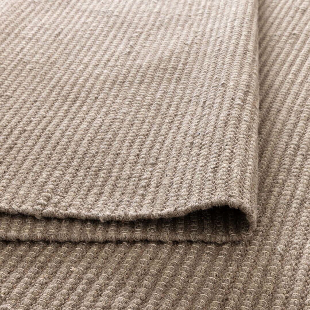 Nature Oatmeal recycled wool rug - close up