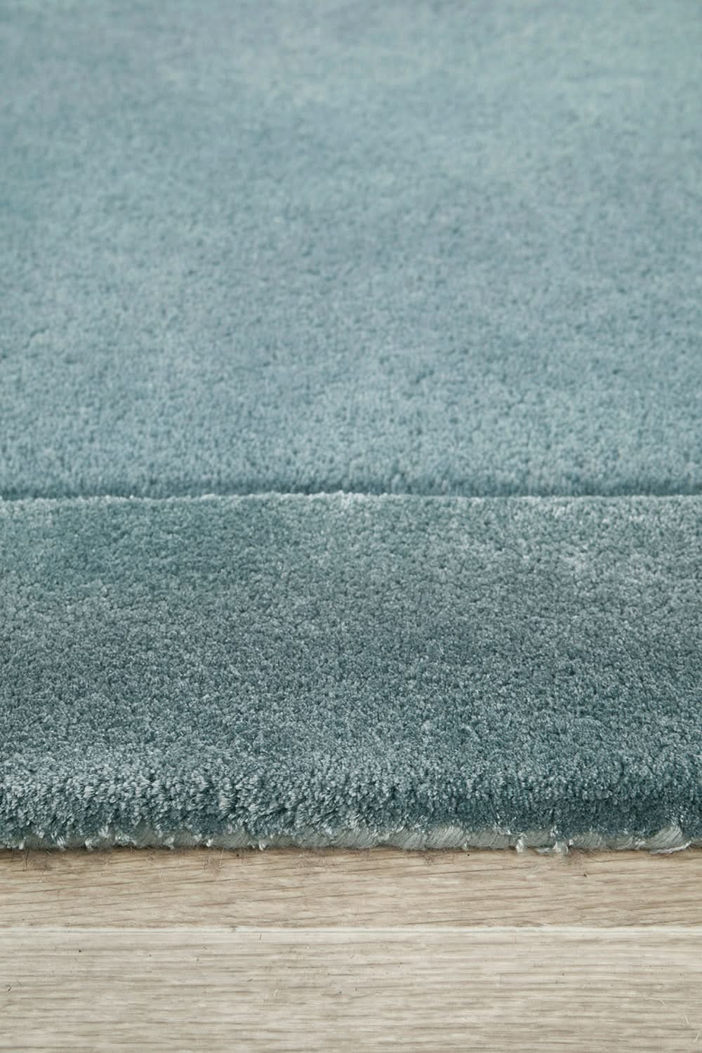Orlo Blue Border Wool Rug - texture detail 2