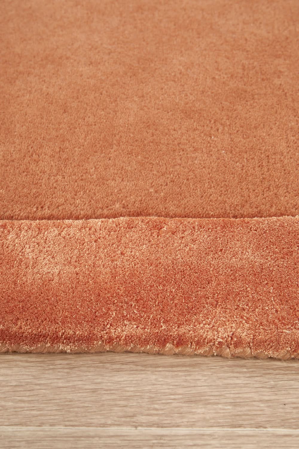 Orlo Spice Border Wool Rug - texture detail 2