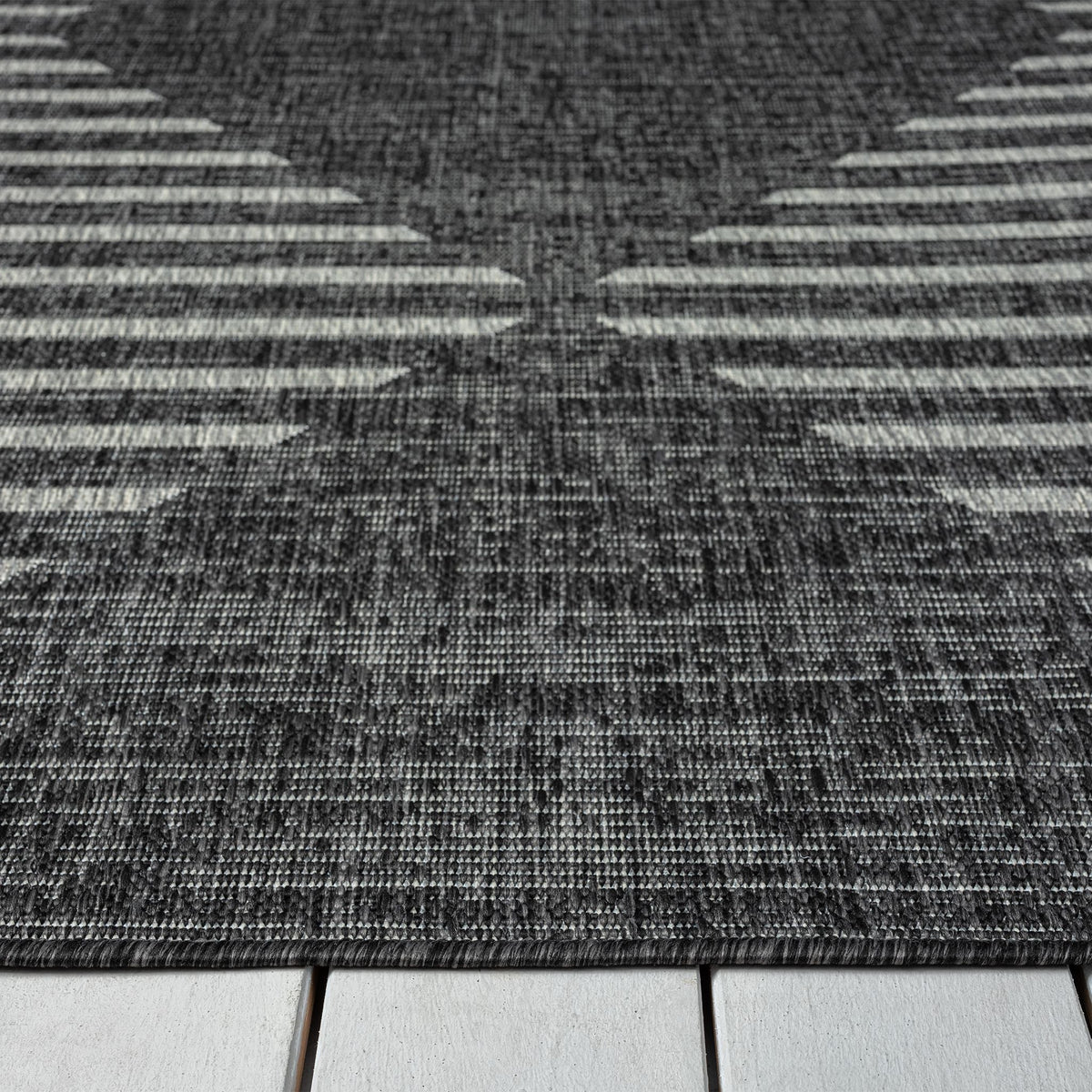 Alfresco 425 Ebony Turkish Rug