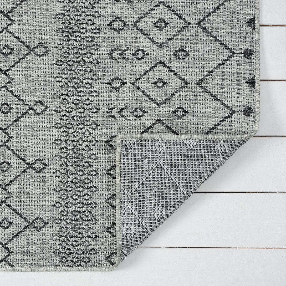 Alfresco 423 Lava Hallway Runner