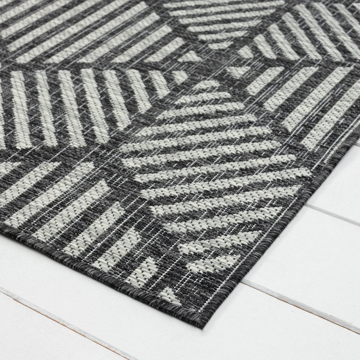 Alfresco 420 Steel Hallway Runner