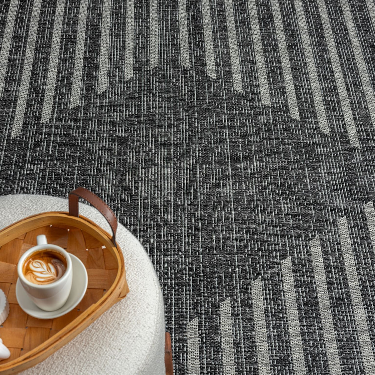 Alfresco 425 Ebony Turkish Rug