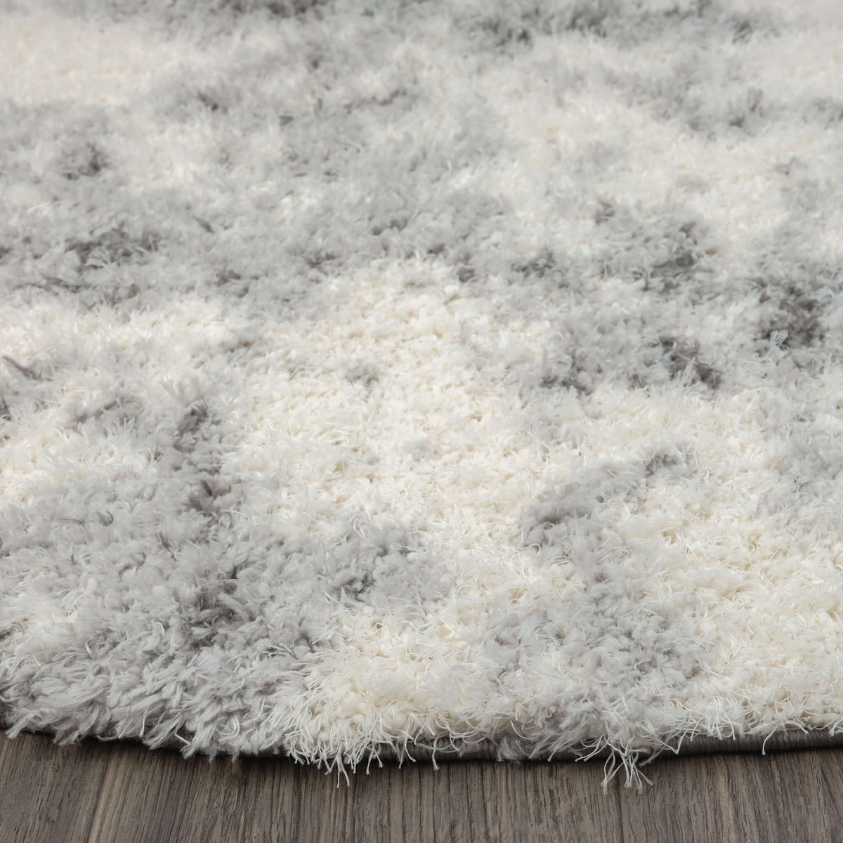 Plushy 389 Ash Round Rug