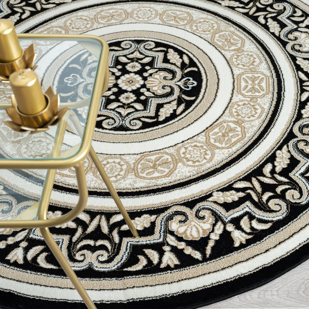 Royal 523 Black Round Traditional Round Rug
