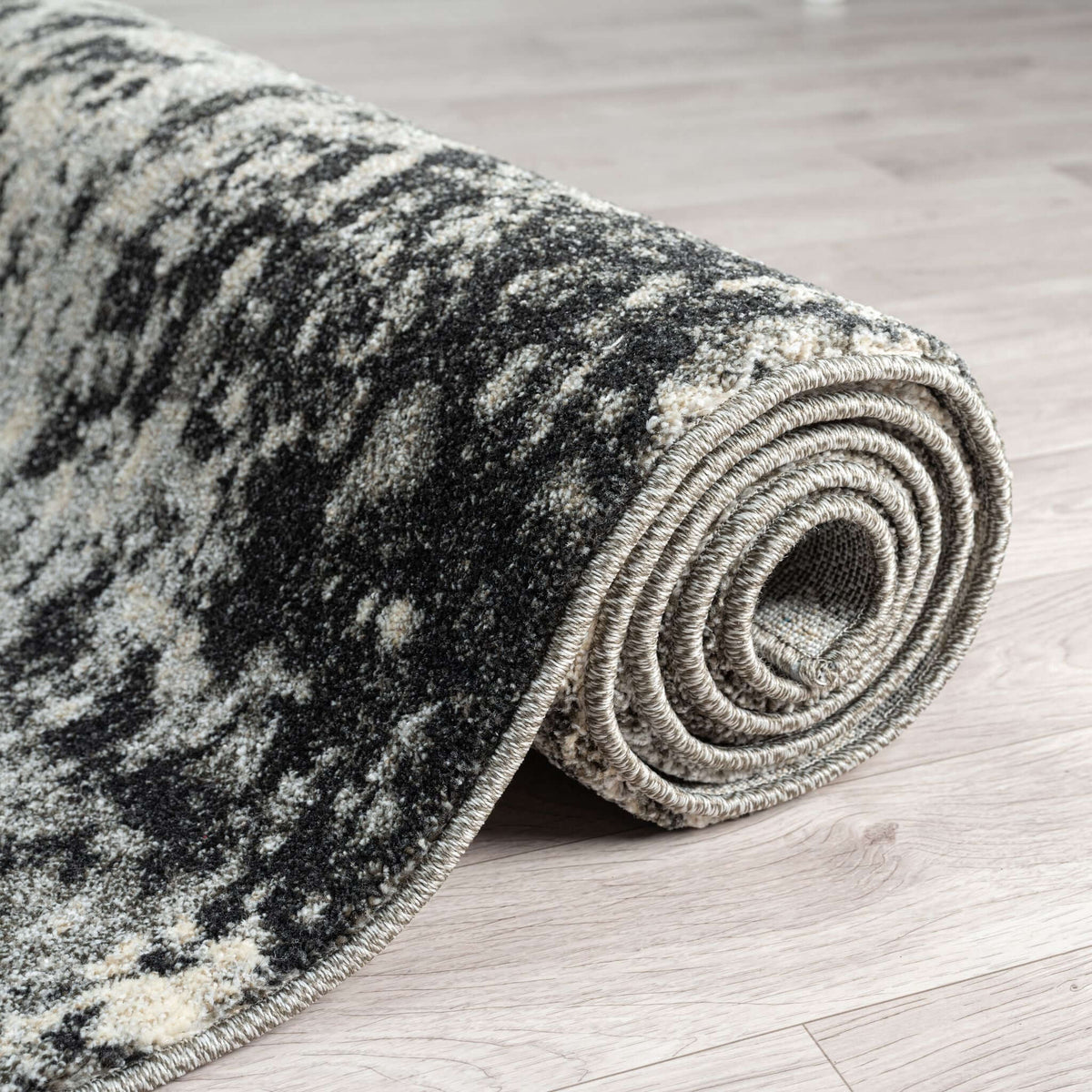 Astor 485 Sand Hallway Runner