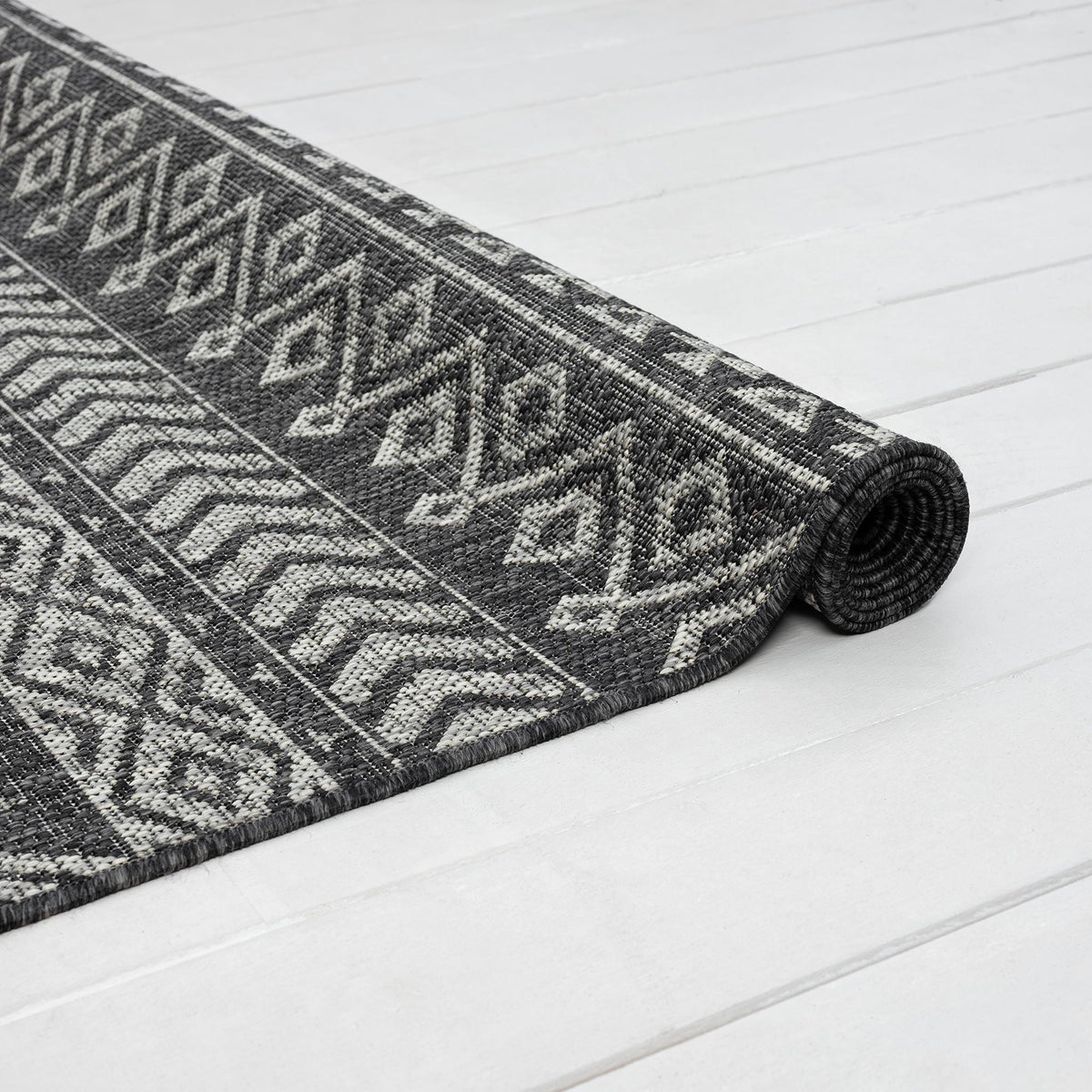 Alfresco 421 Charcoal Turkish Rug