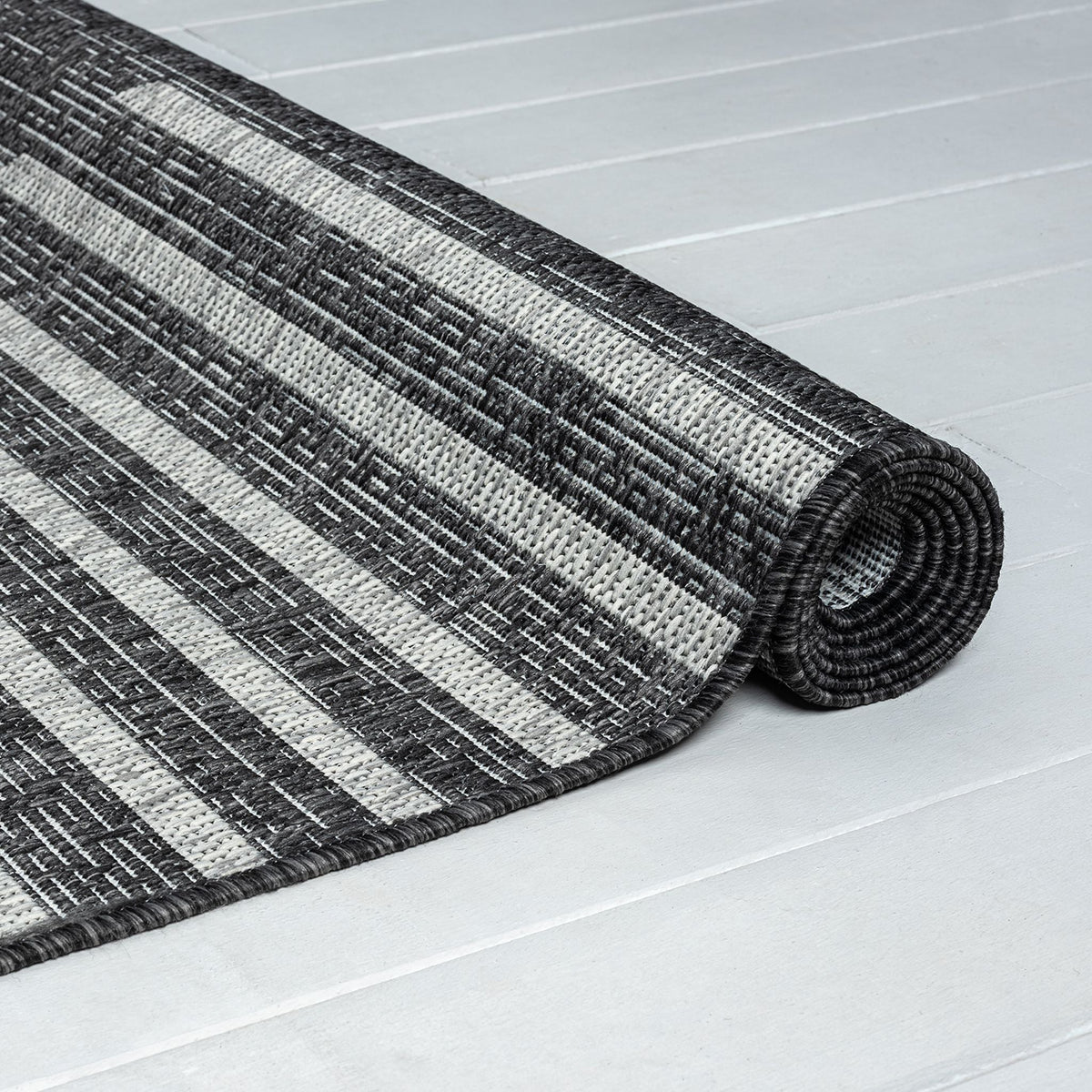 Alfresco 425 Ebony Turkish Rug