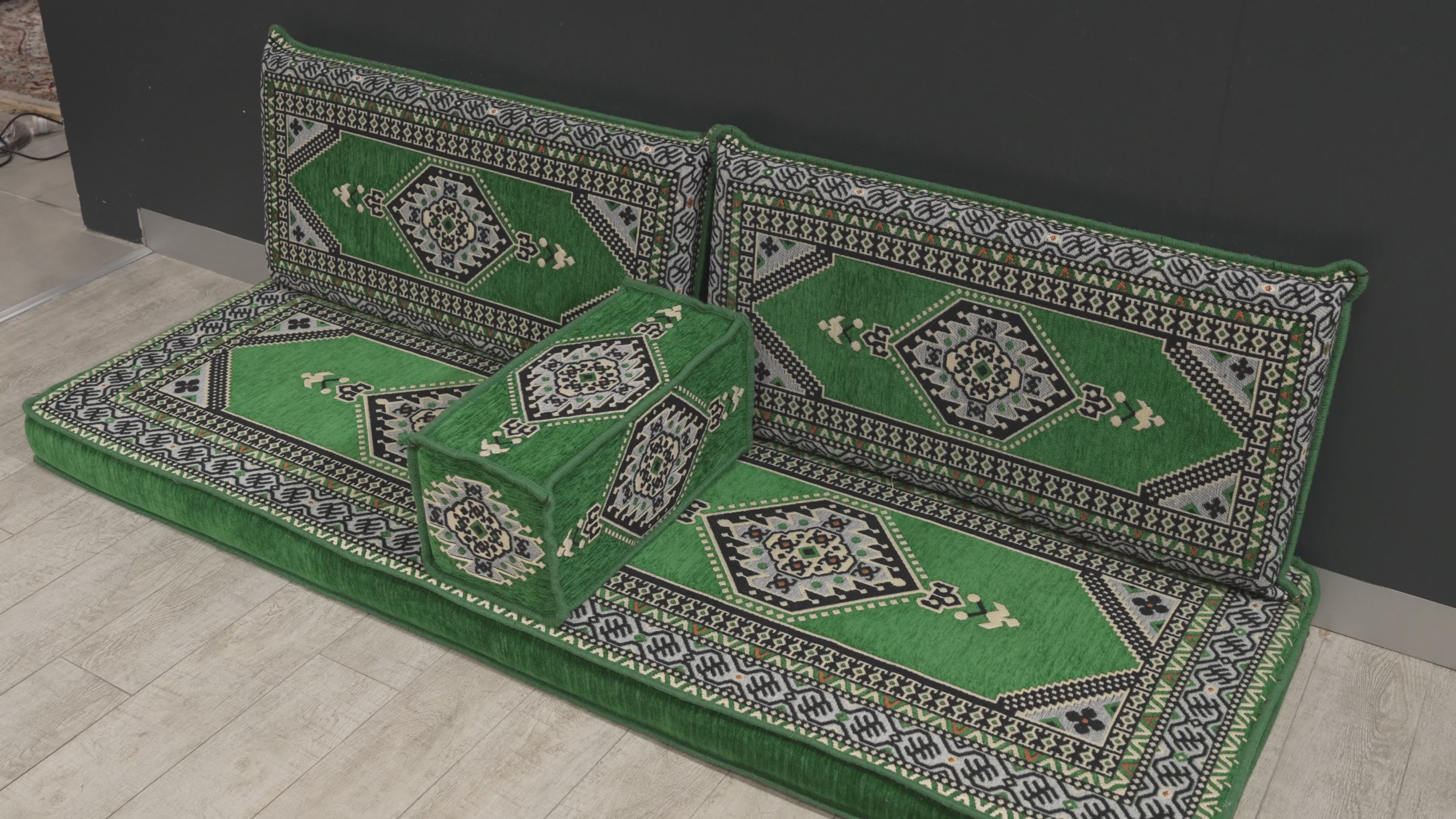 Green Palace L-Shape Full Set Elegant Arabian Majlis Seating