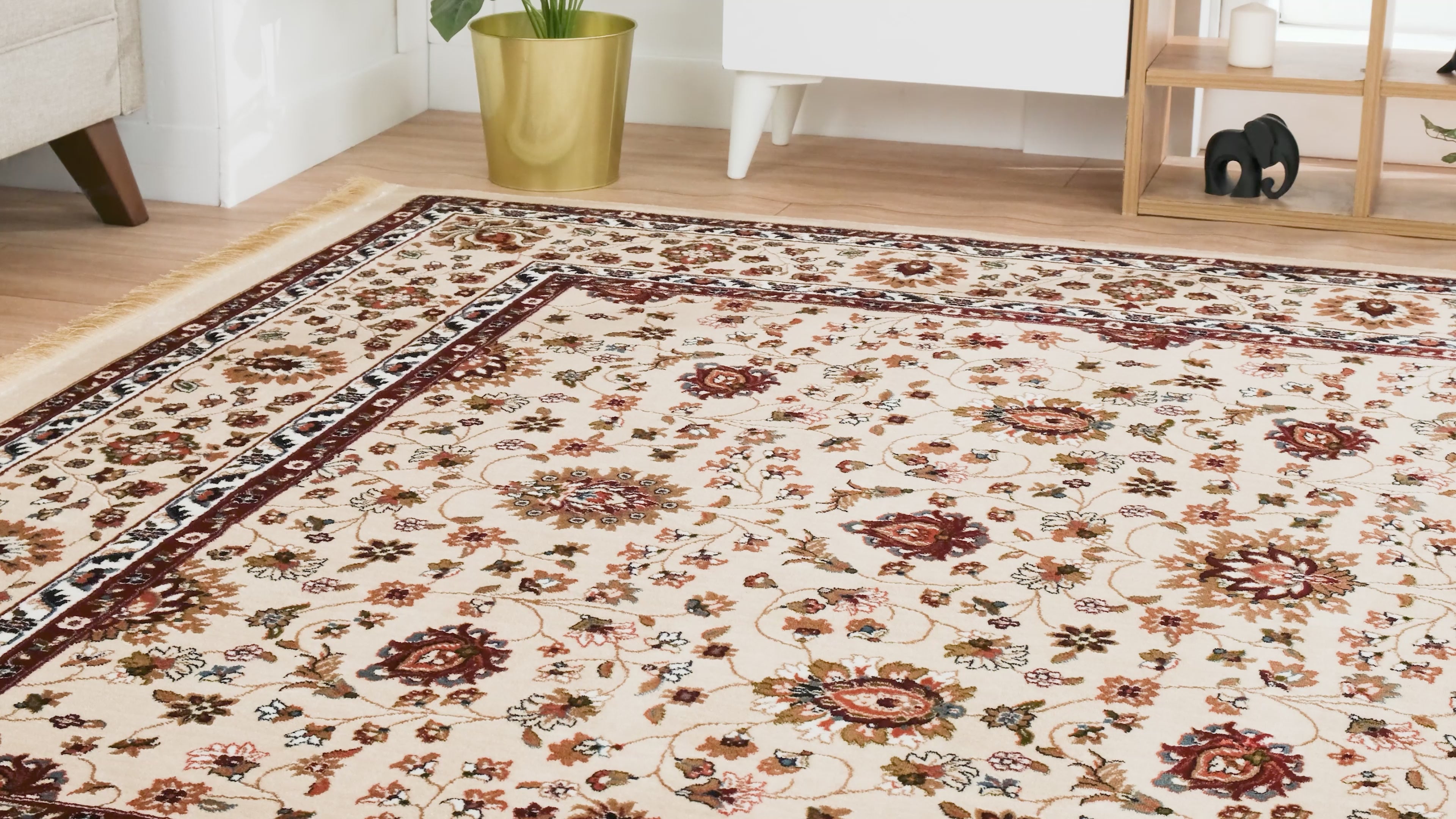 Asaryun Rugs H5500A Turkish Rug Cream