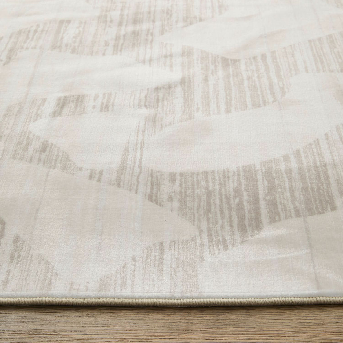 Revive Alora Natural machine washable rug – view 3