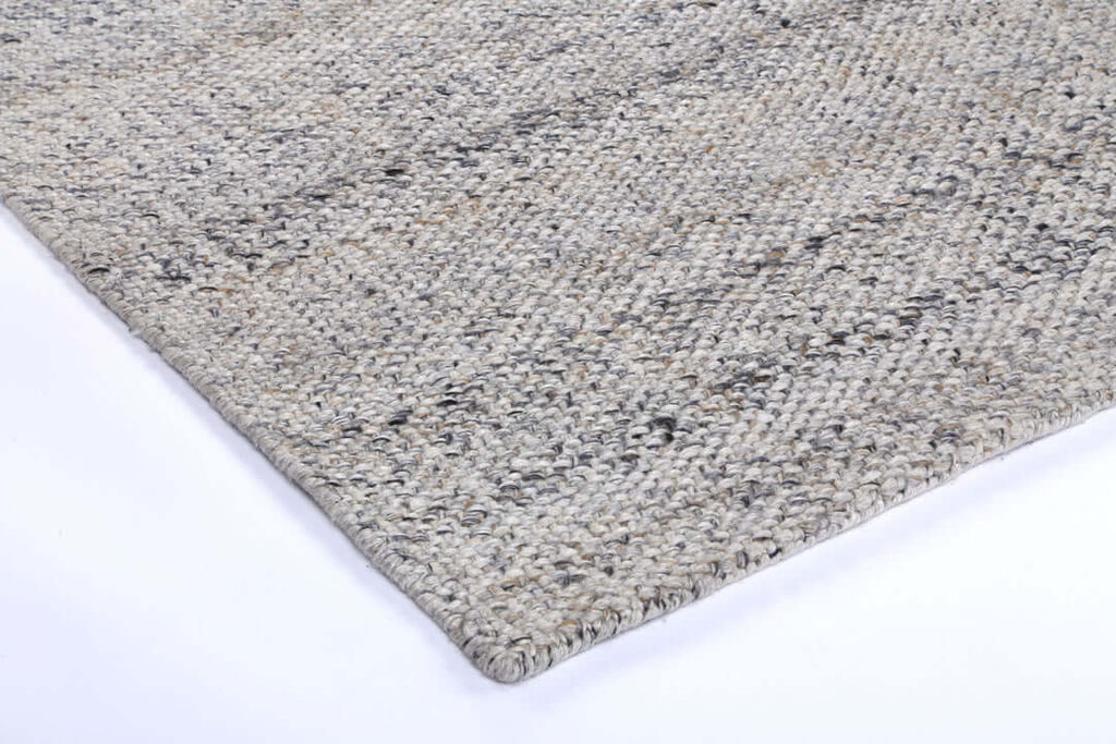 Salar Gunj Anthra wool rug - room setting